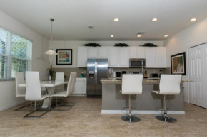 DISNEY Large Family-Friendly Townhouse w/Pool - 06